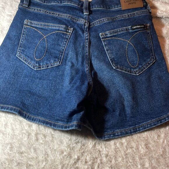Calvin Klein Jean shorts size 4 - Picture 5 of 5